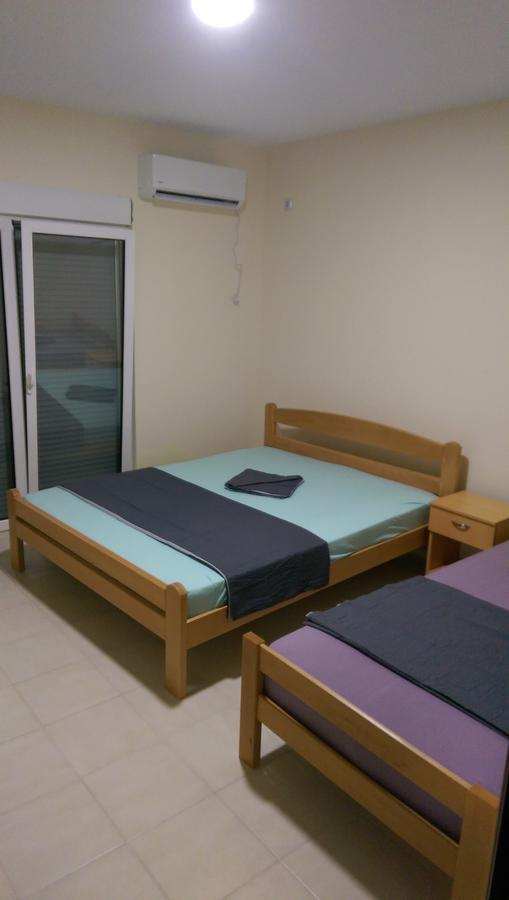 Korac Apartments 울친 외부 사진