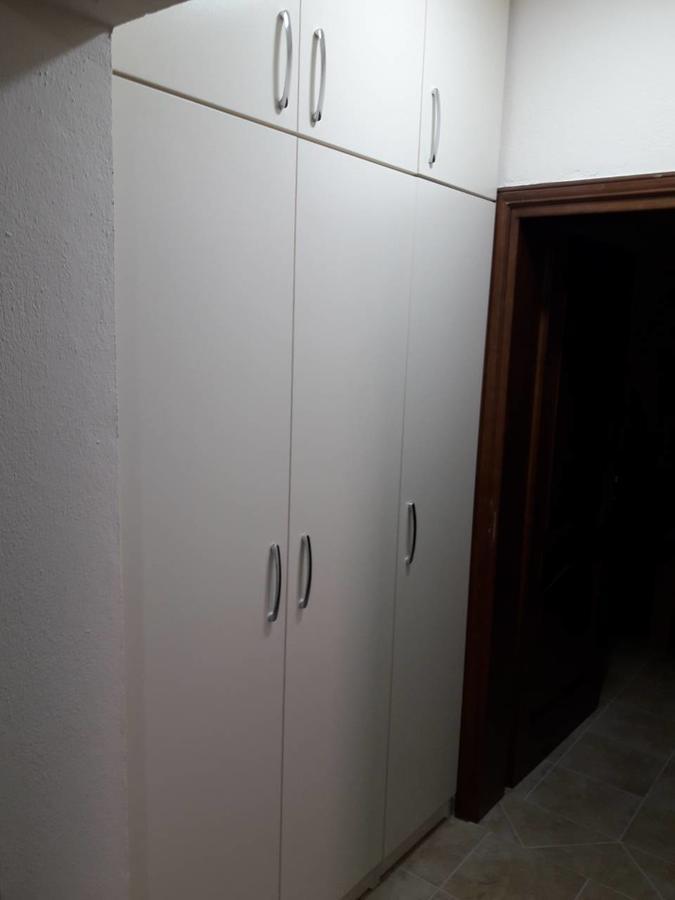 Korac Apartments 울친 외부 사진