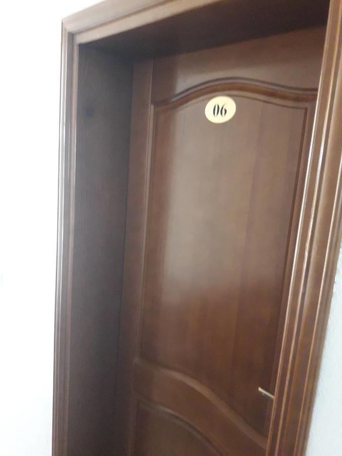 Korac Apartments 울친 외부 사진