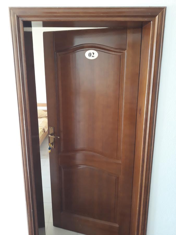 Korac Apartments 울친 외부 사진